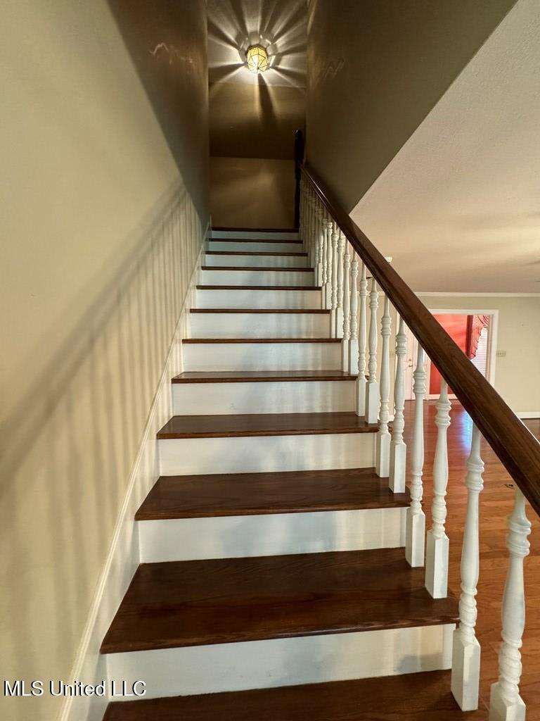 1035 Highway 568 Property Photo 23