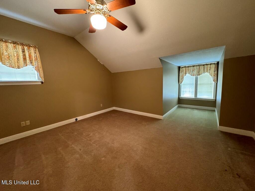 1035 Highway 568 Property Photo 29