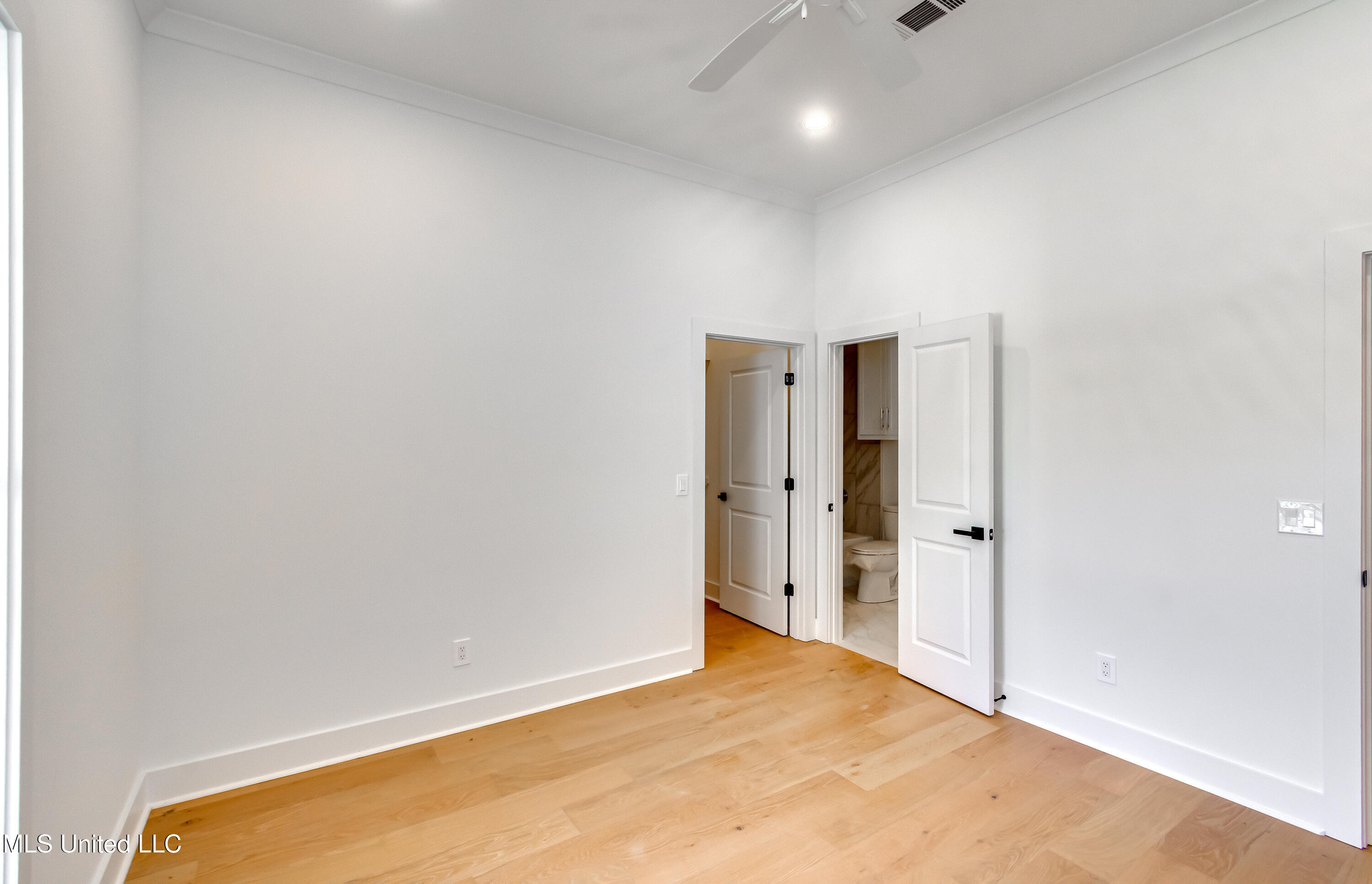 123 Camden Ridge Property Photo 28