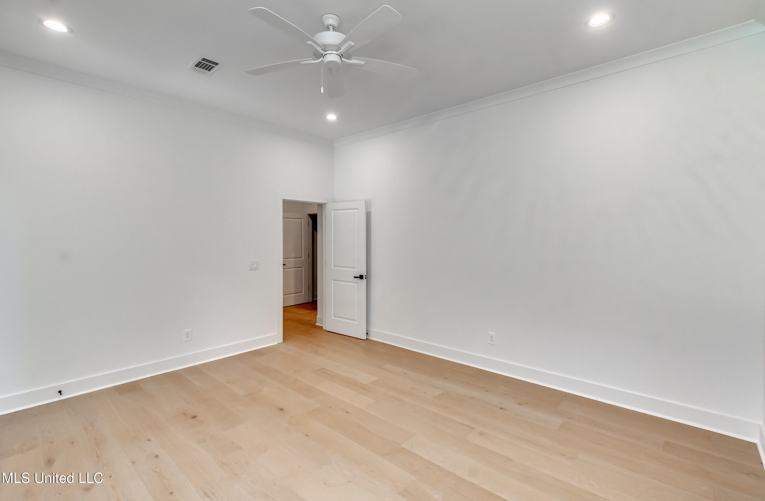 123 Camden Ridge Property Photo 38
