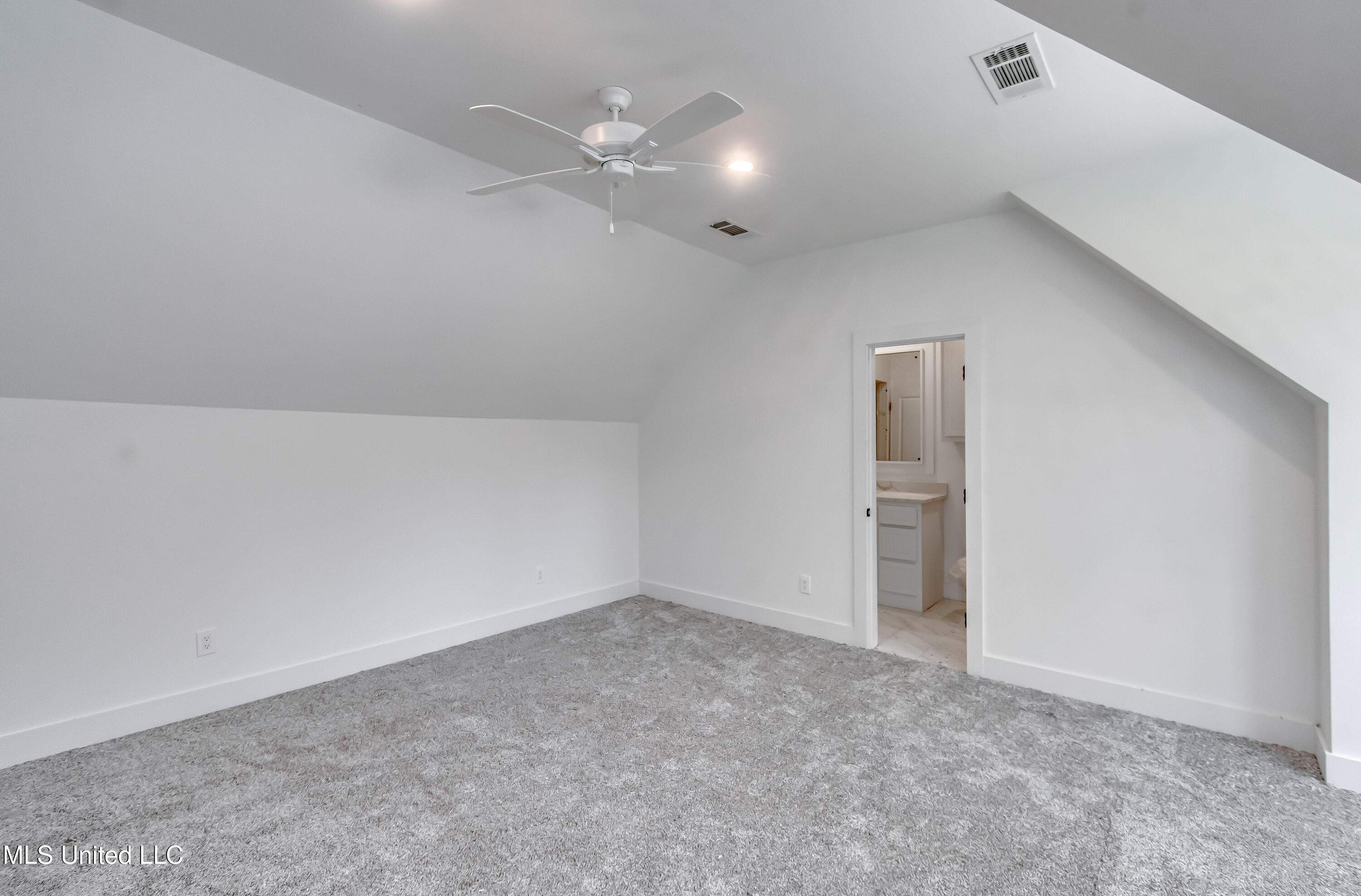 123 Camden Ridge Property Photo 50