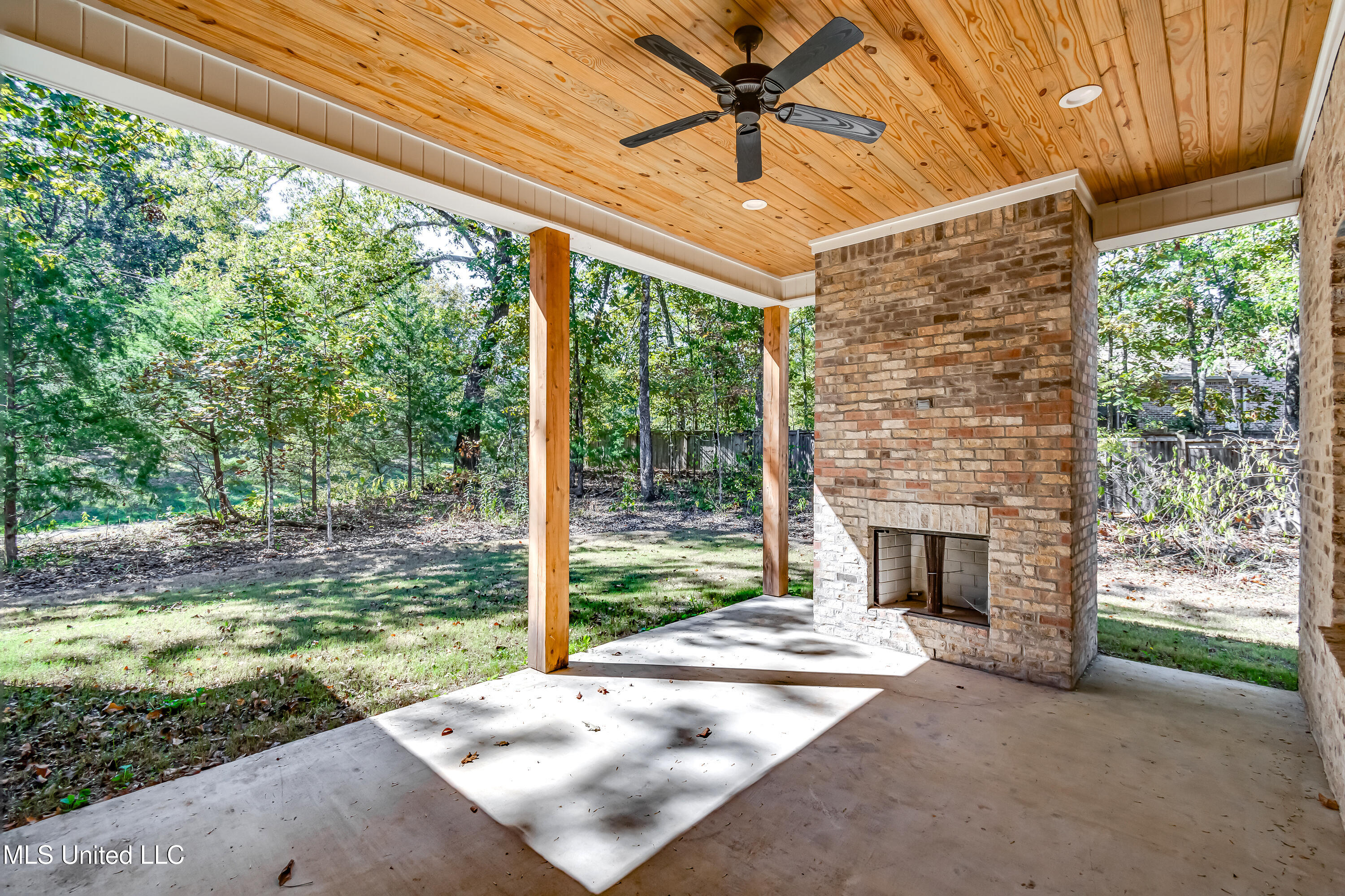 123 Camden Ridge Property Photo 53