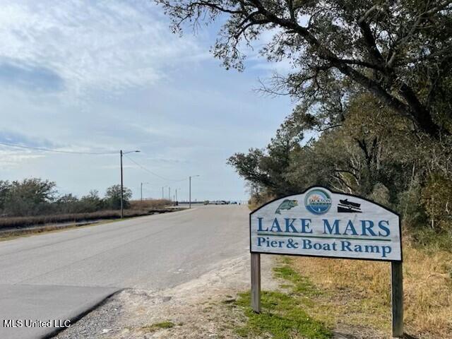 7724 Point Aux Chenes Road Property Photo 4