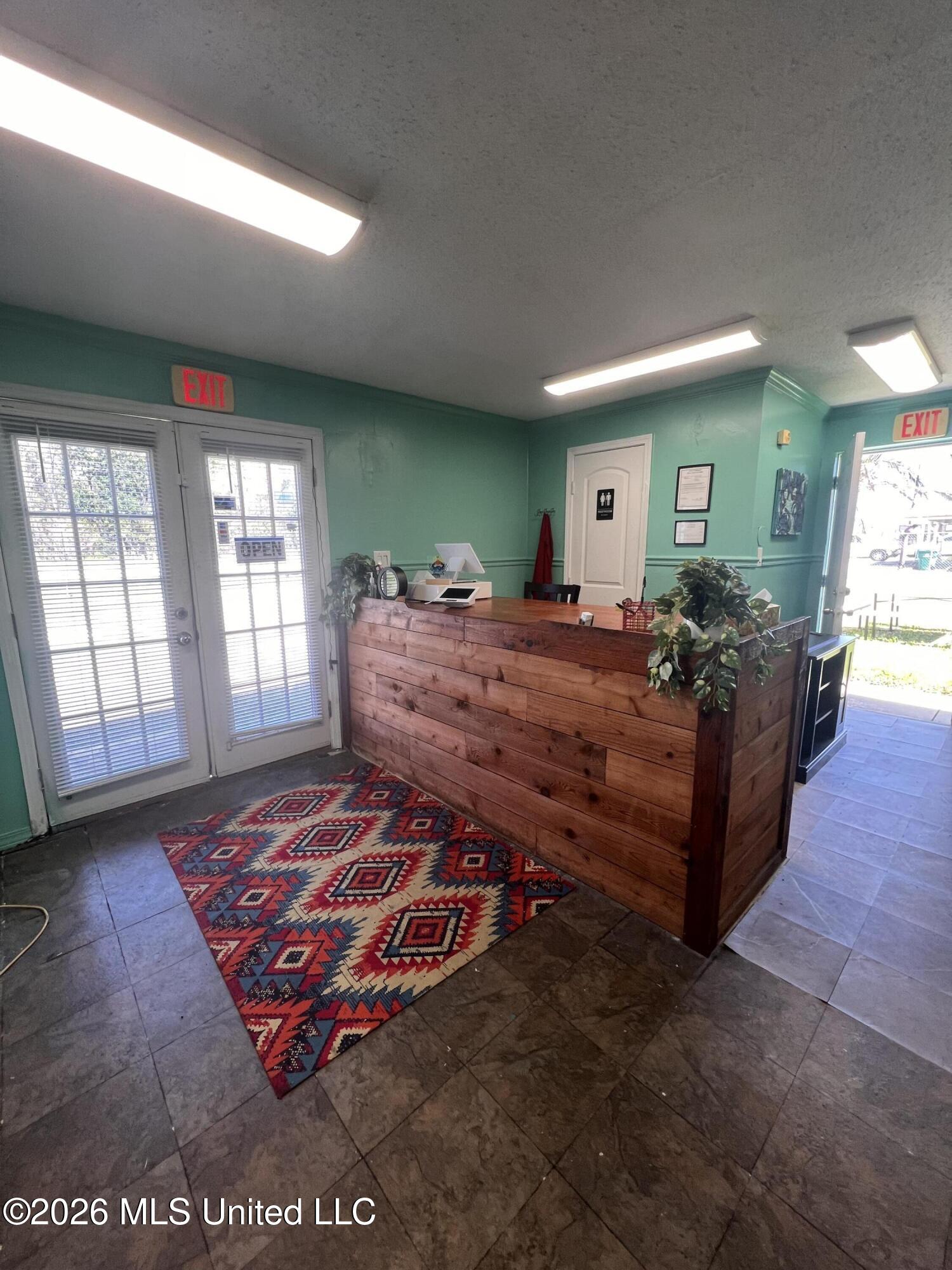623 Highway 90 Property Photo 11