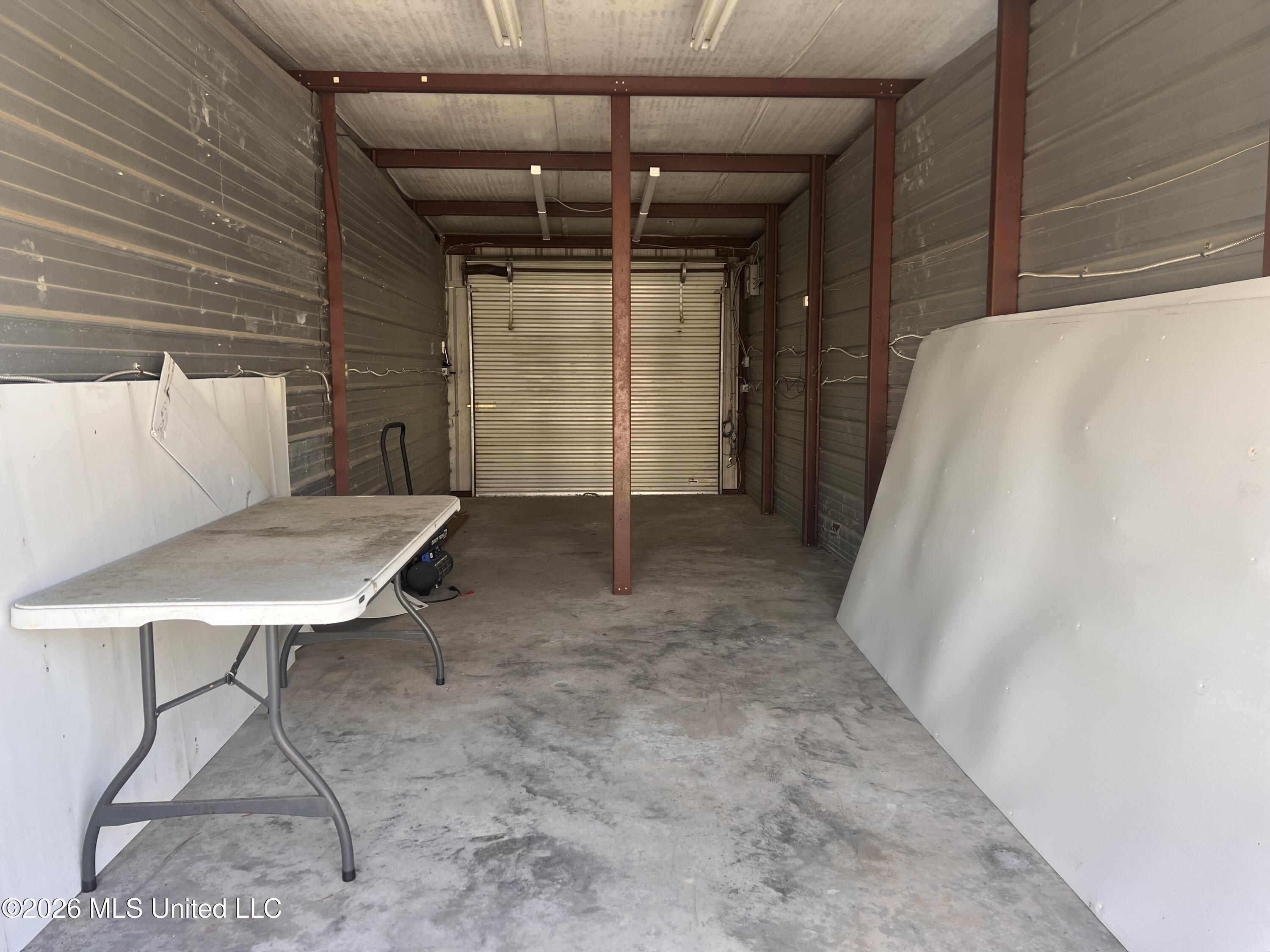 623 Highway 90 Property Photo 28