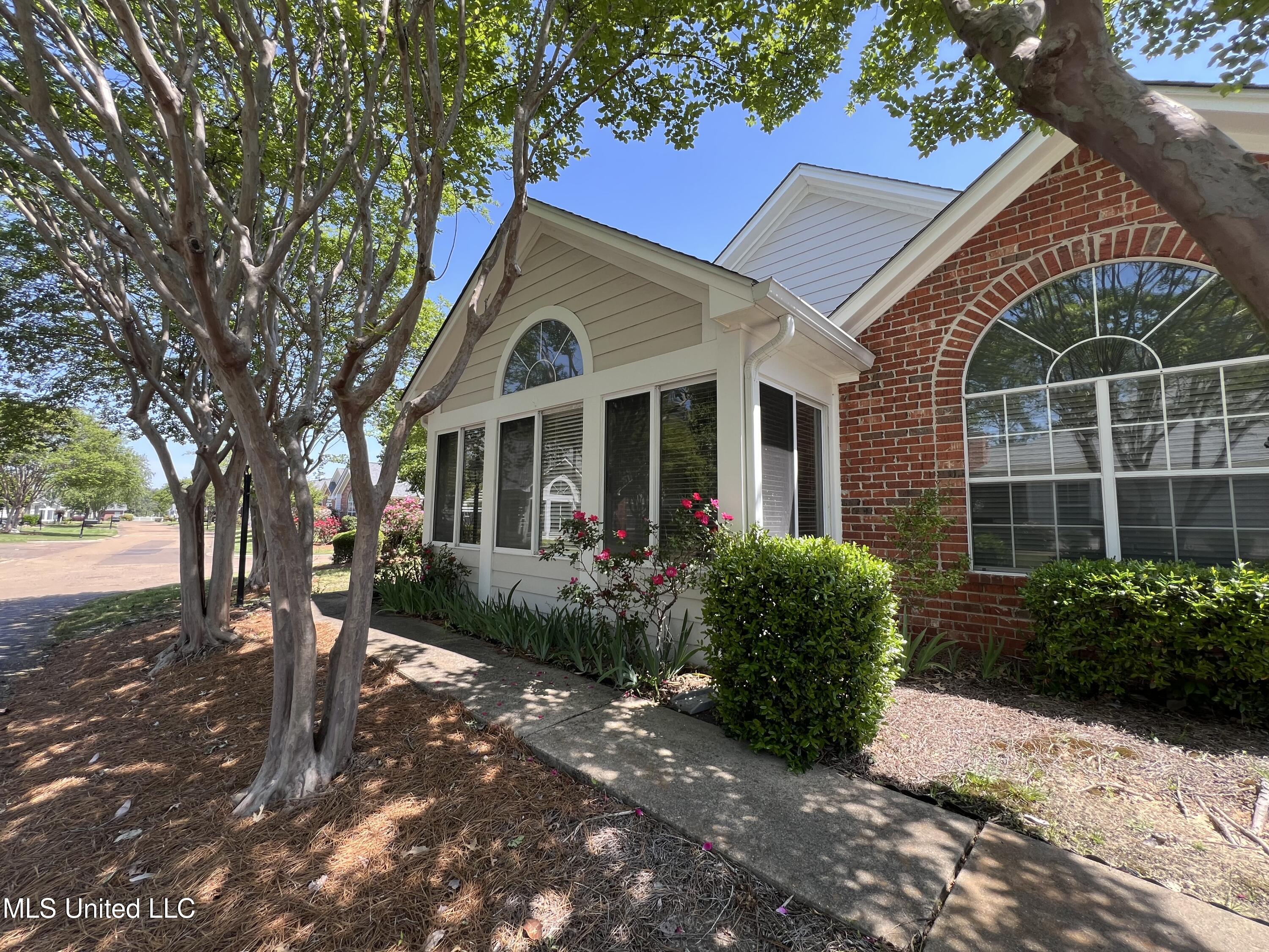 1202 Gerrits Landing Property Photo