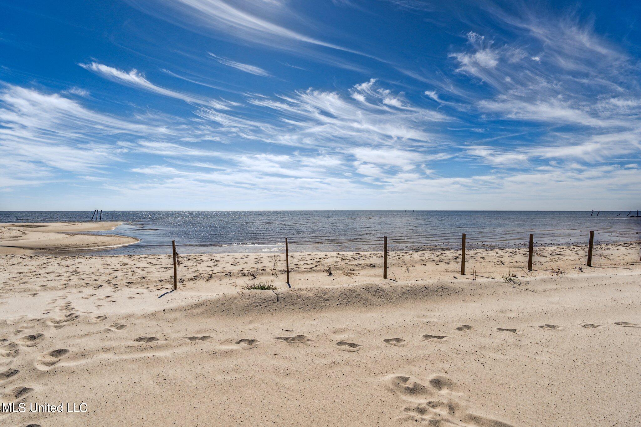 S Beach Boulevard Property Photo 1