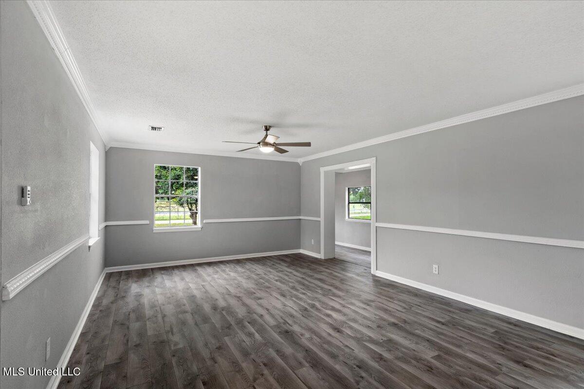 3402 Tillman Street Property Photo 5