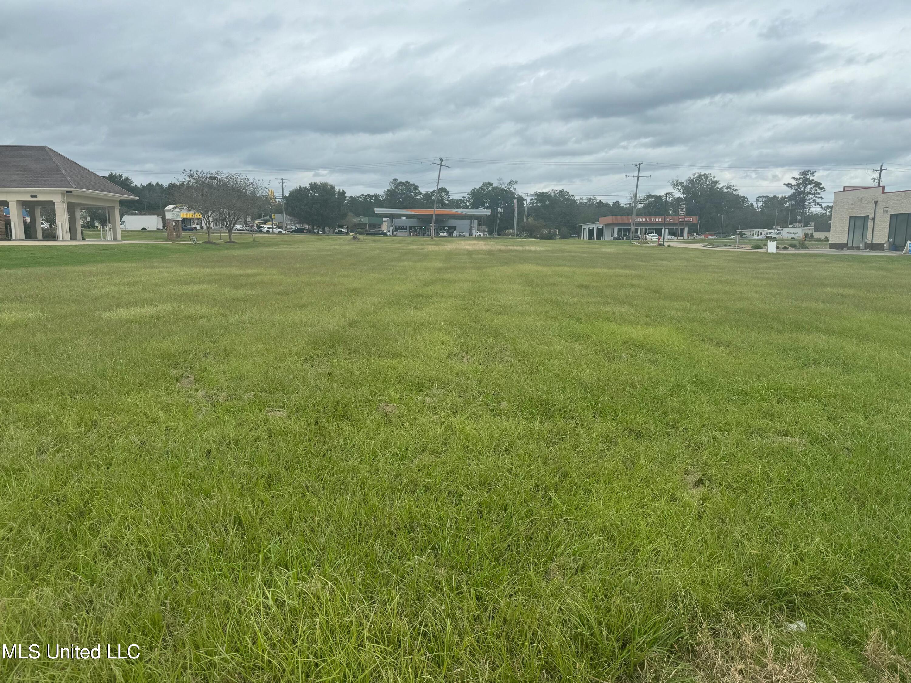 Hwy 61 Property Photo 2
