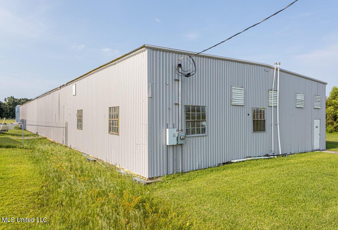 5618 Orchard Road Property Photo 2