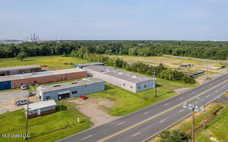 5618 Orchard Road Property Photo 3