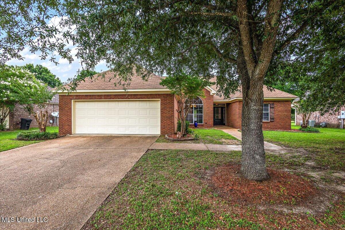 149 Creekside Drive Property Photo