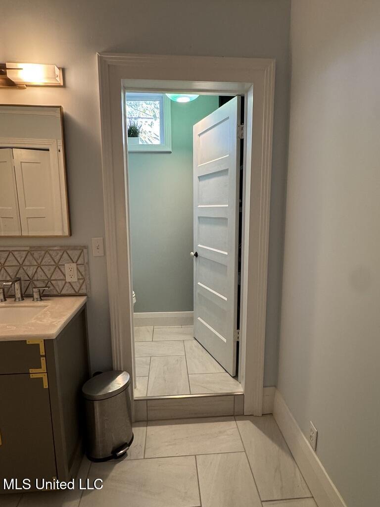 701 Franklin Street Property Photo 22