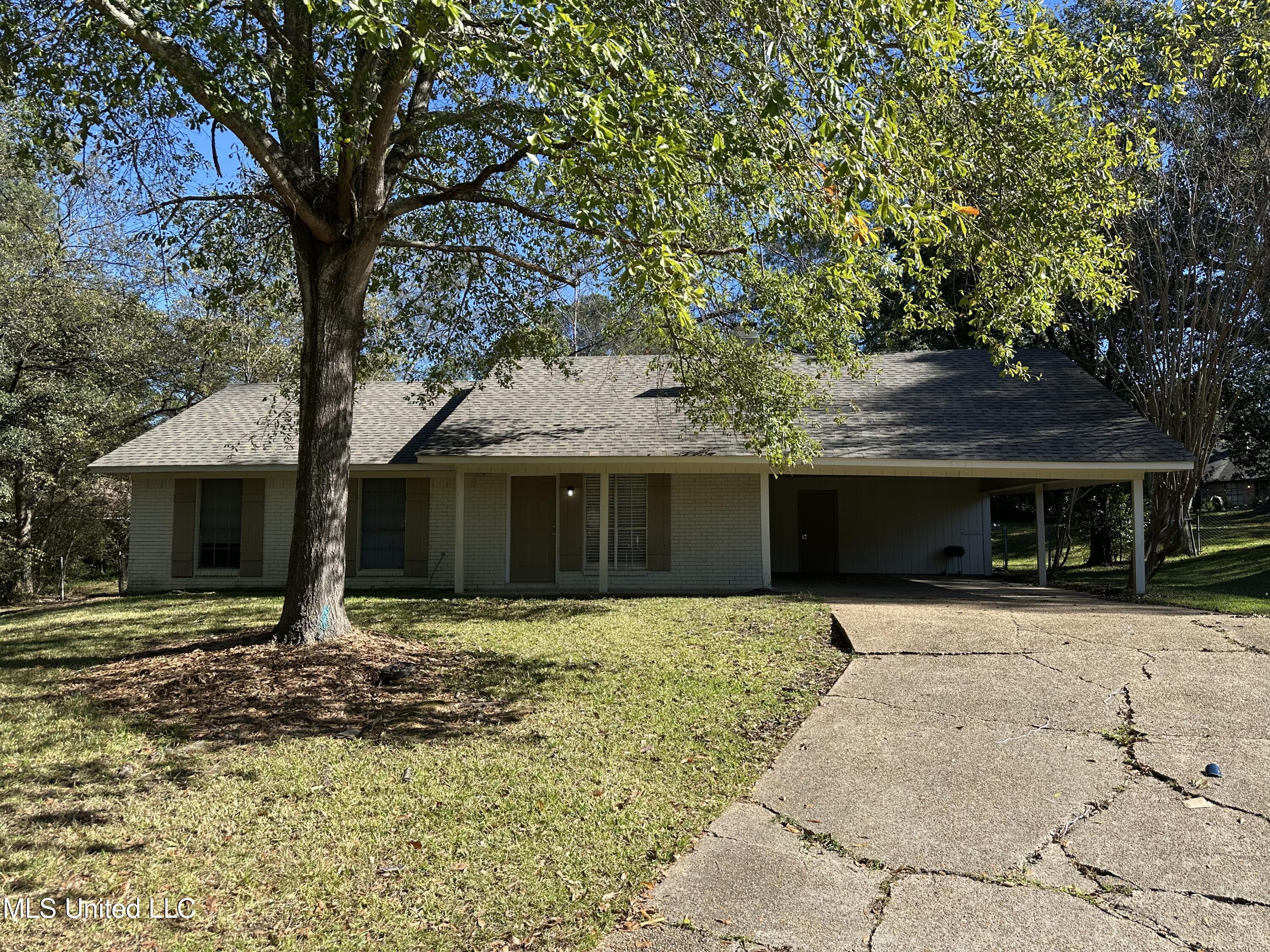 5551 Will O Run Circle Property Photo 1