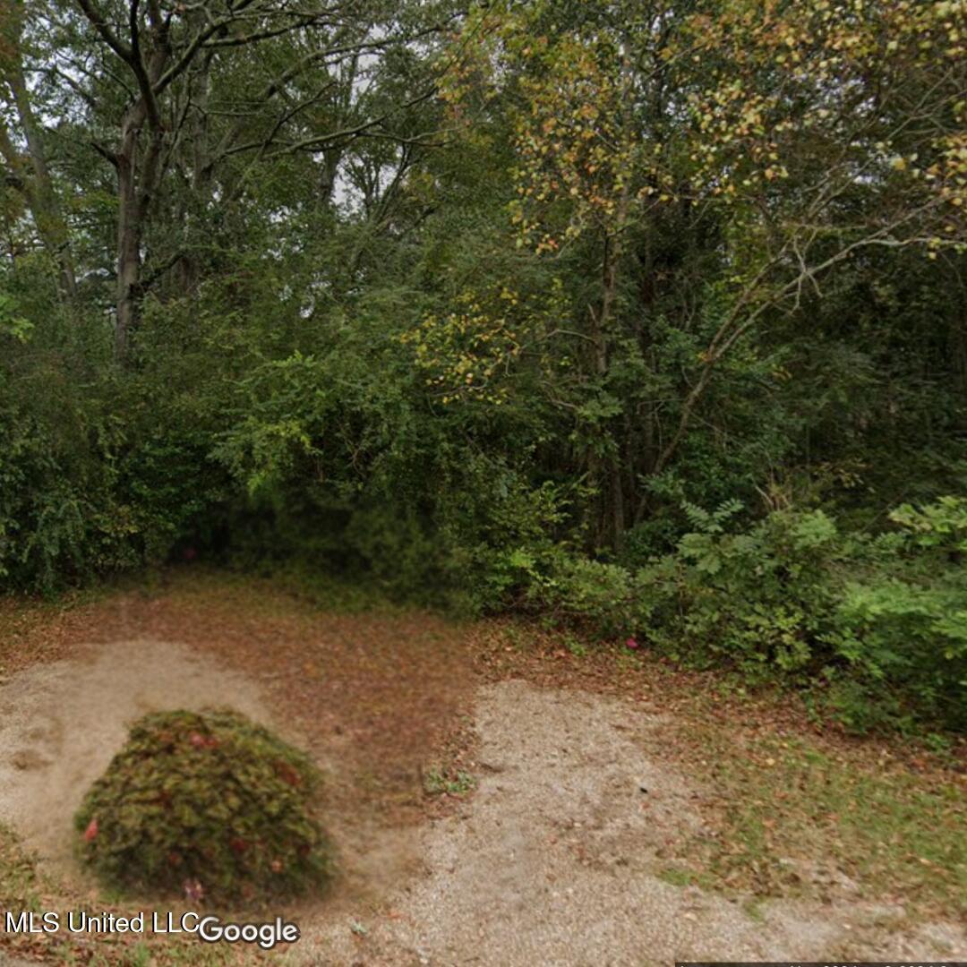 NE 2nd Avenue Property Photo 1