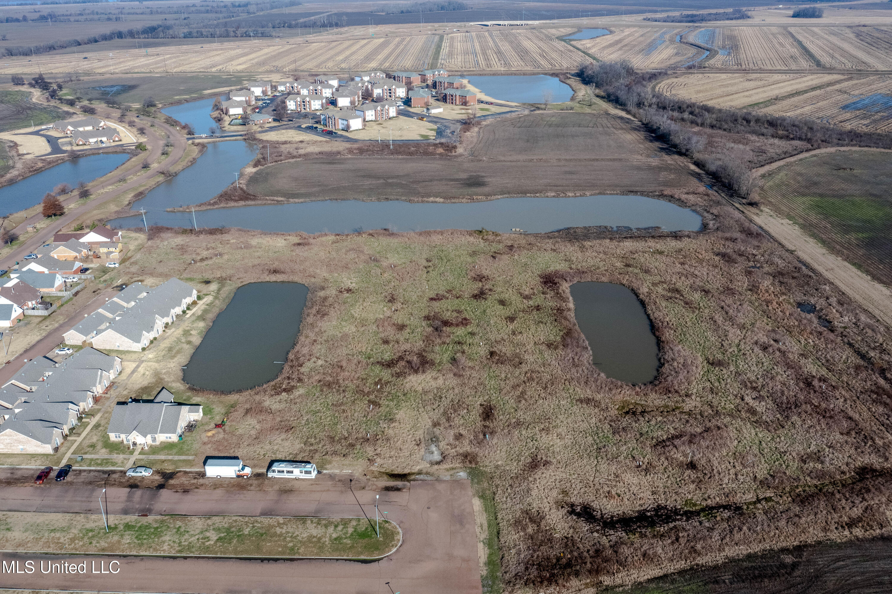 Vista Park Circle Property Photo 1
