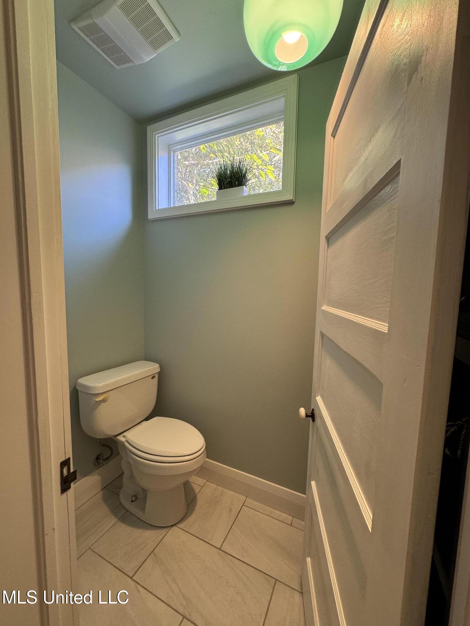 701 Franklin Street Property Photo 19