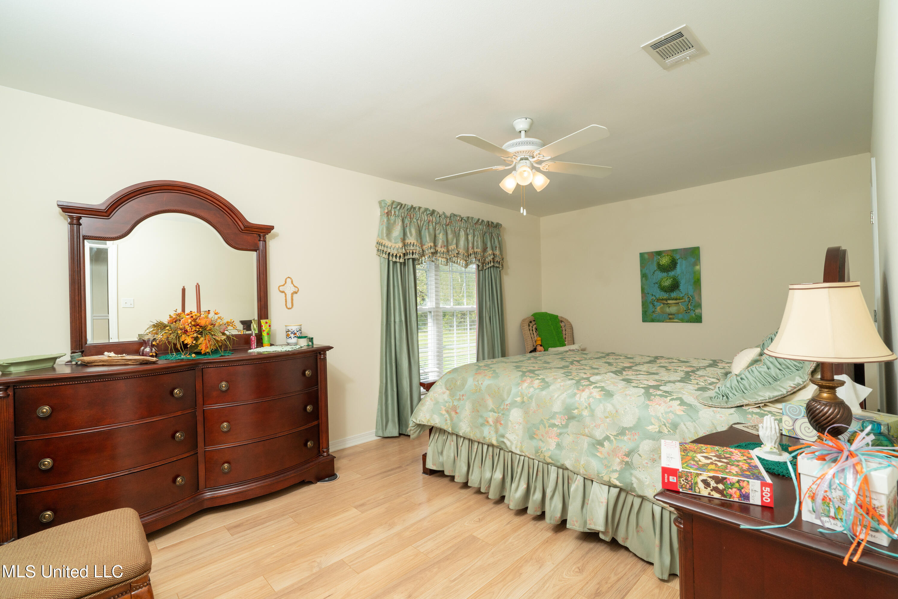 25401 Notre Dame Avenue Property Photo 19