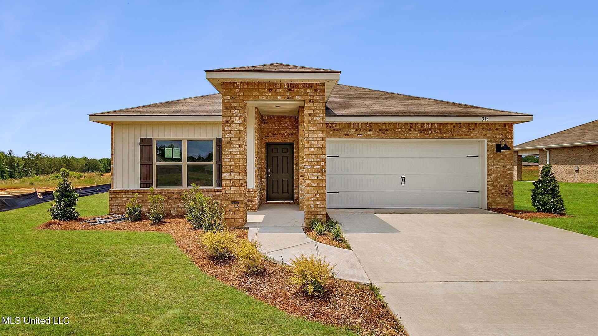 313 Brannan Avenue Property Photo 1