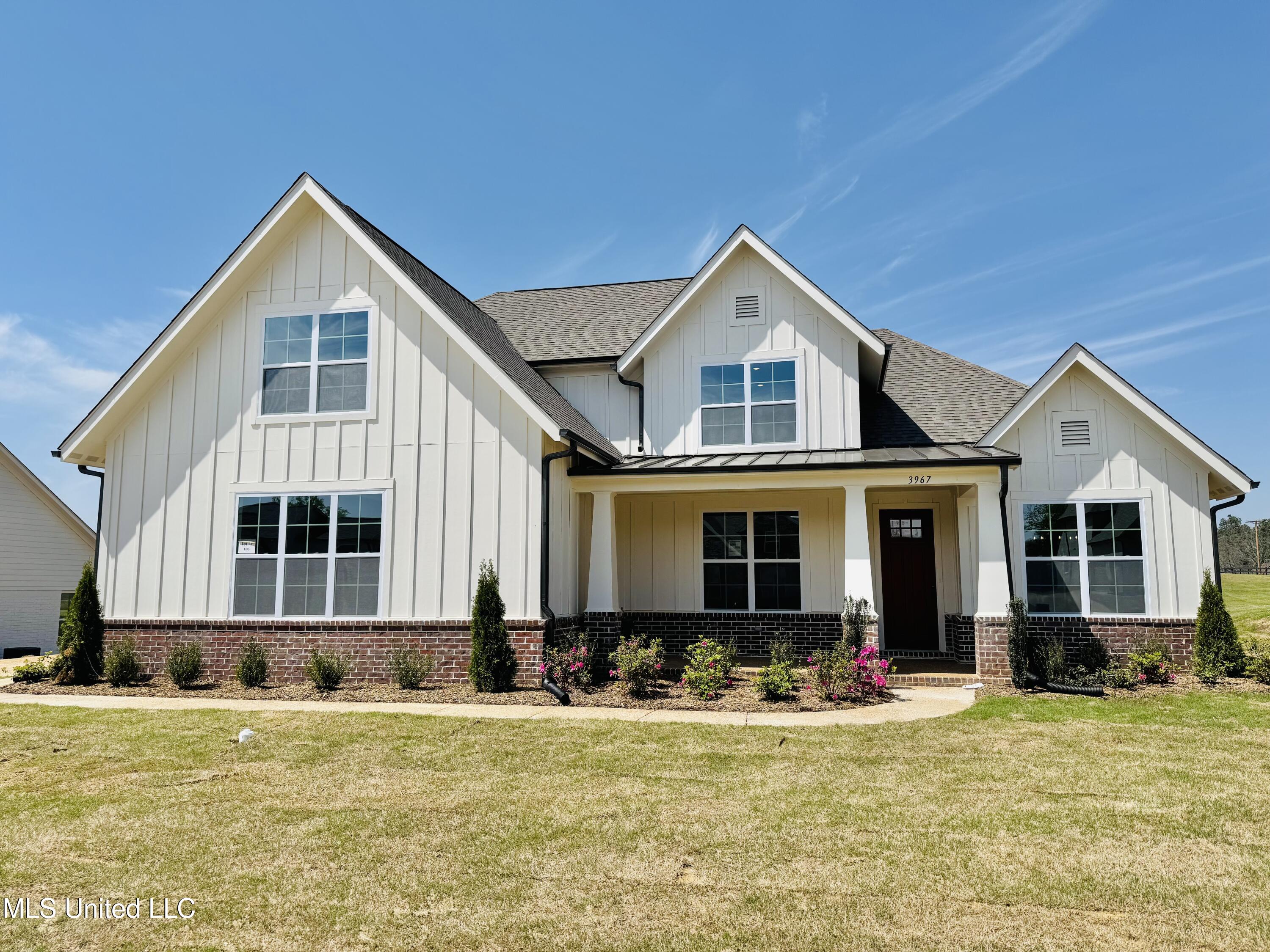 3967 Mcelroy Farms Drive Property Photo 1