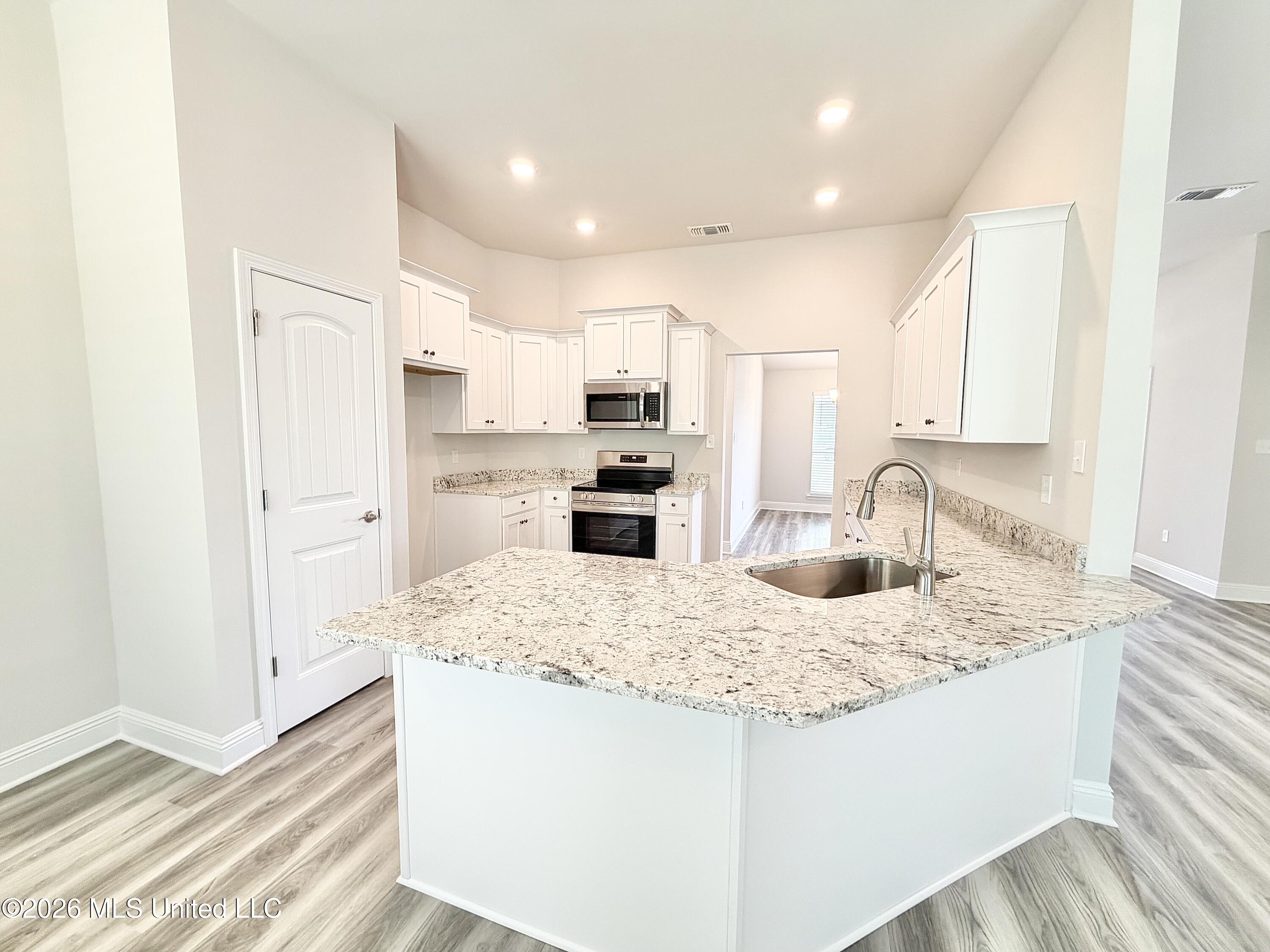 15687 Perdido Drive Property Photo 2