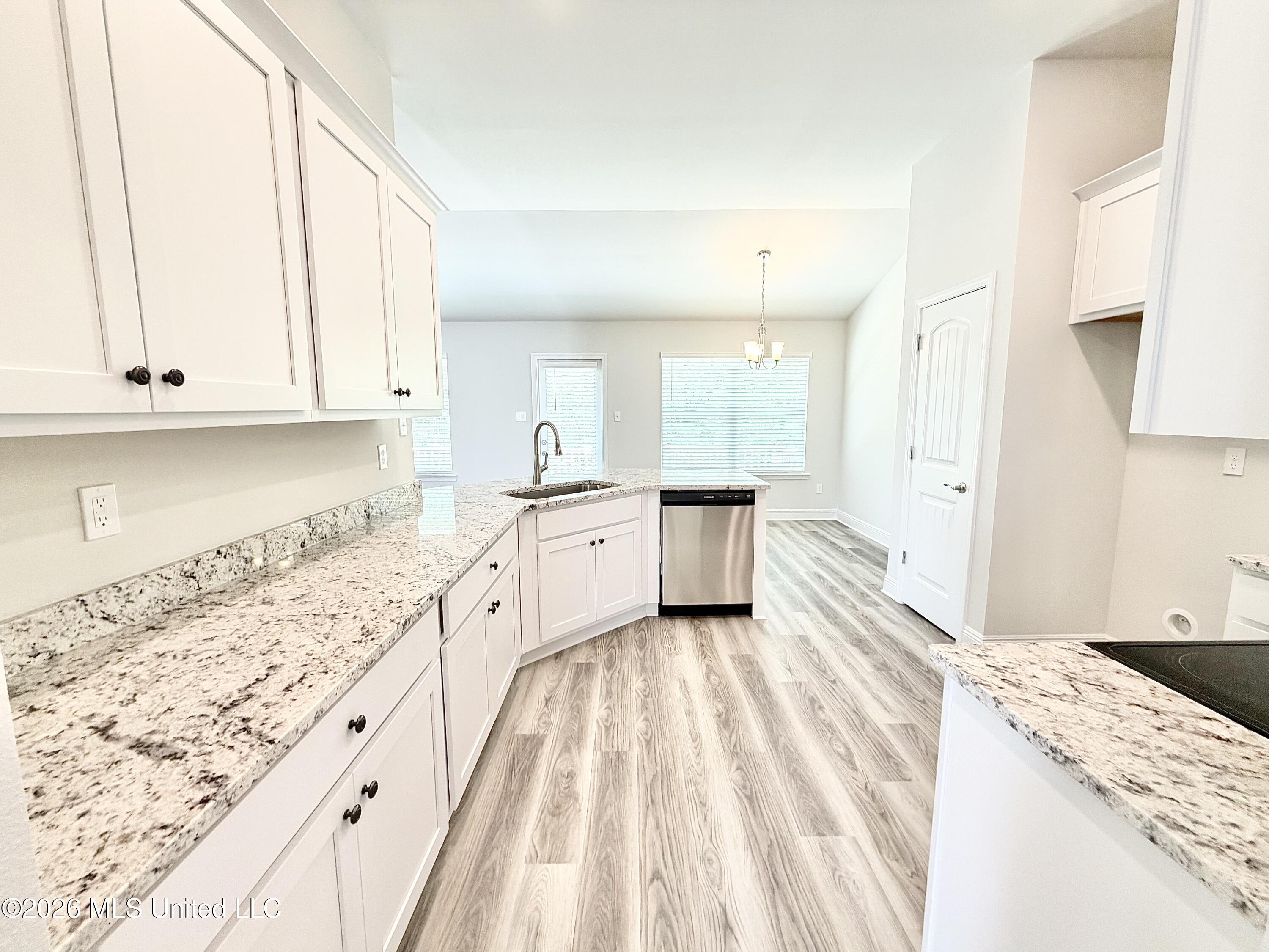 15687 Perdido Drive Property Photo 4