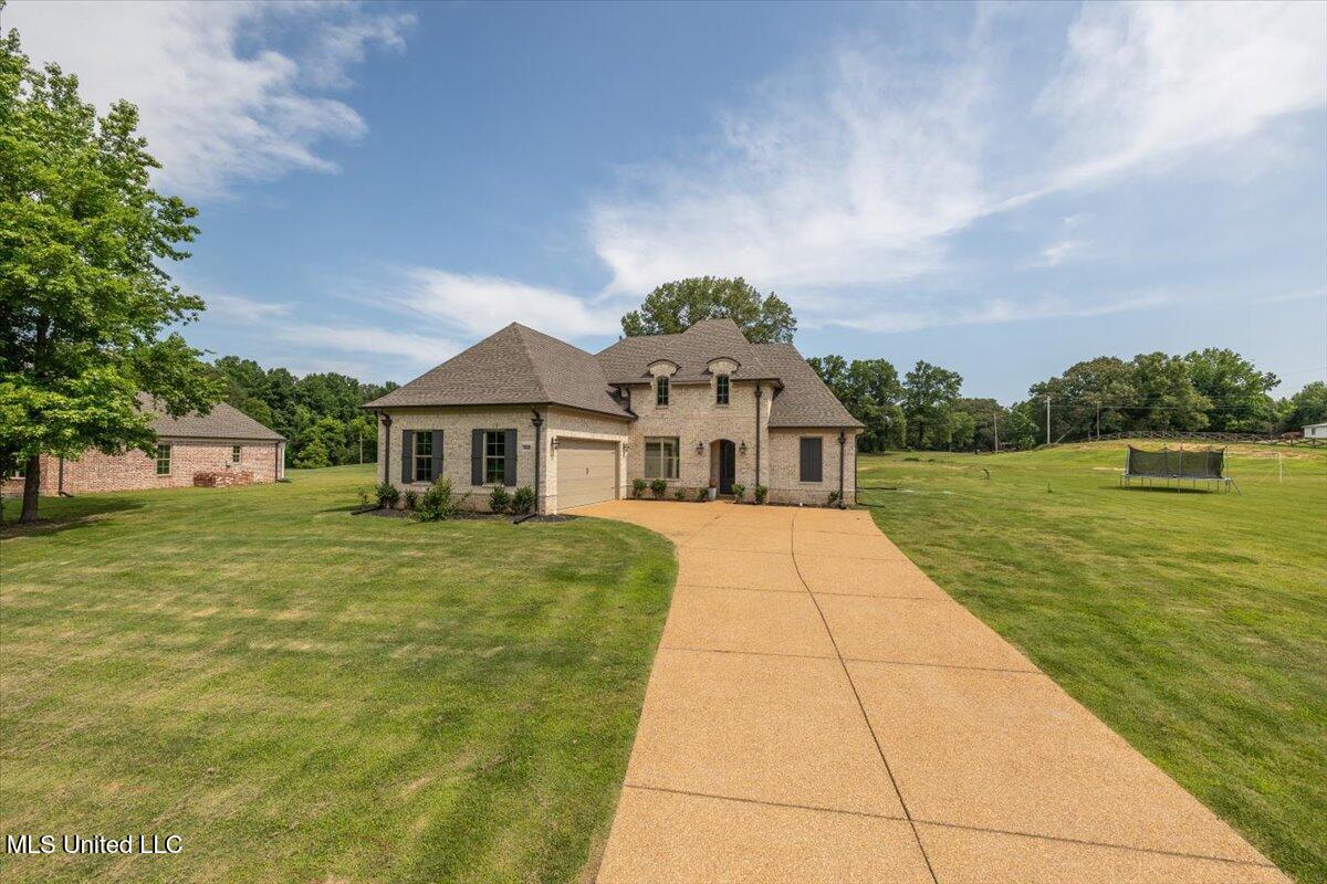 9048 Highland Mdws Drive Property Photo 1