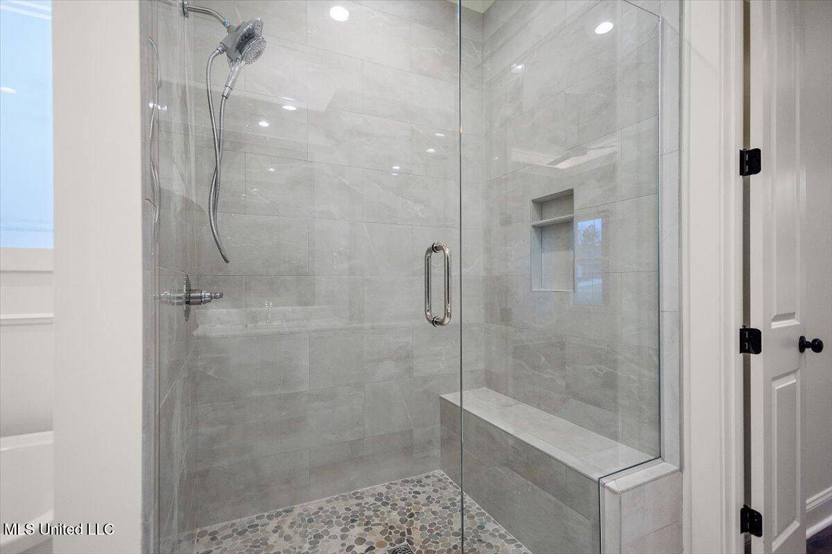 218 Bronson Bend Property Photo 19