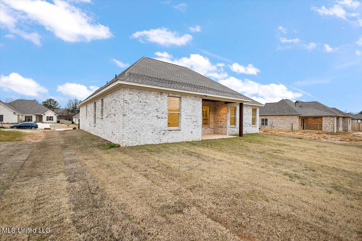 218 Bronson Bend Property Photo 34
