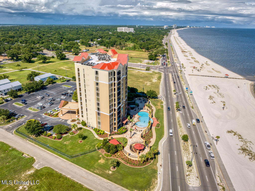 1200 Beach Drive Property Photo