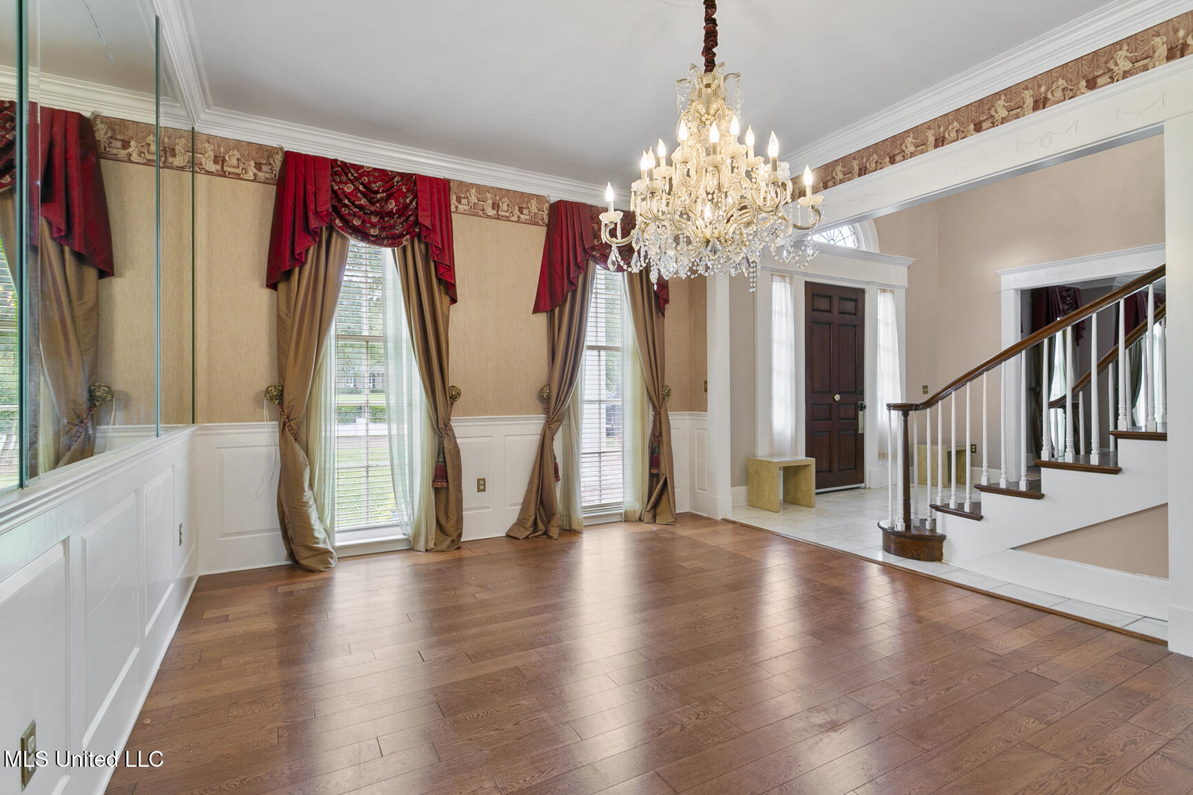 8 Twelve Oaks Place Property Photo 15