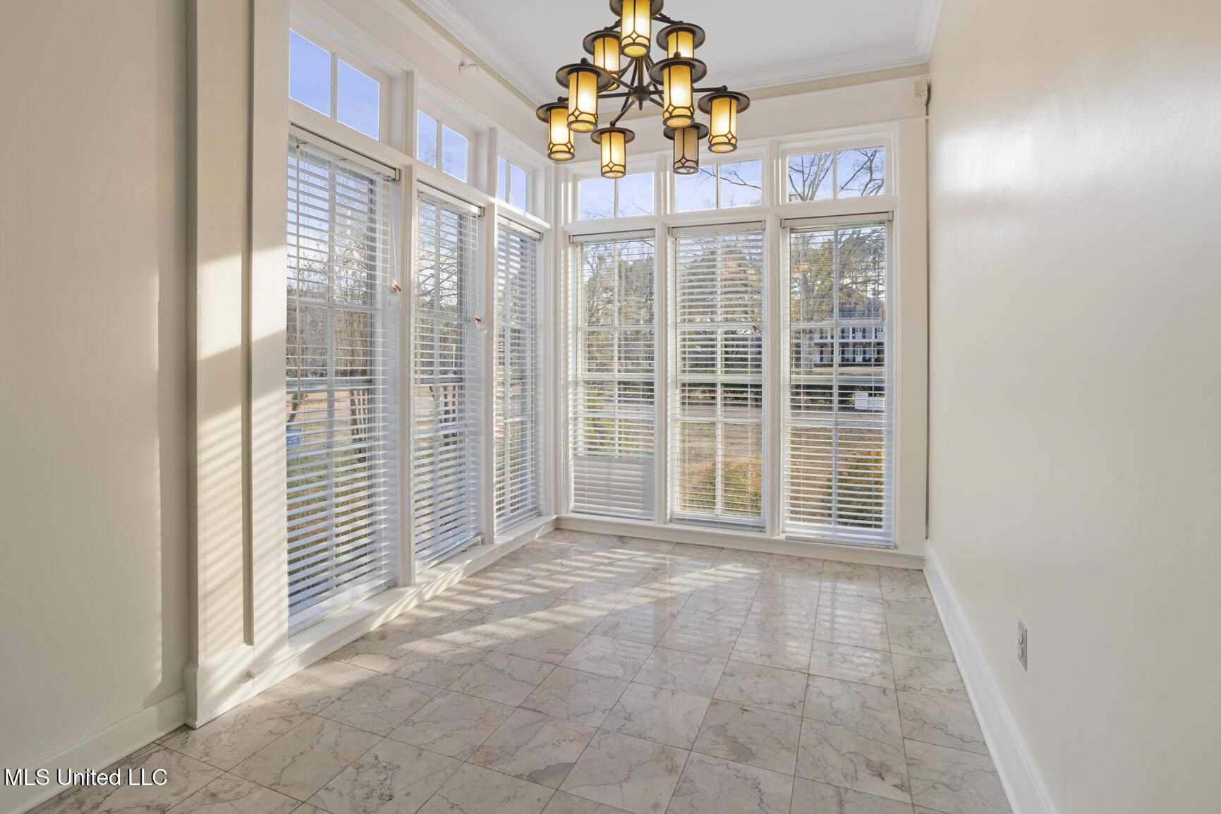 8 Twelve Oaks Place Property Photo 25