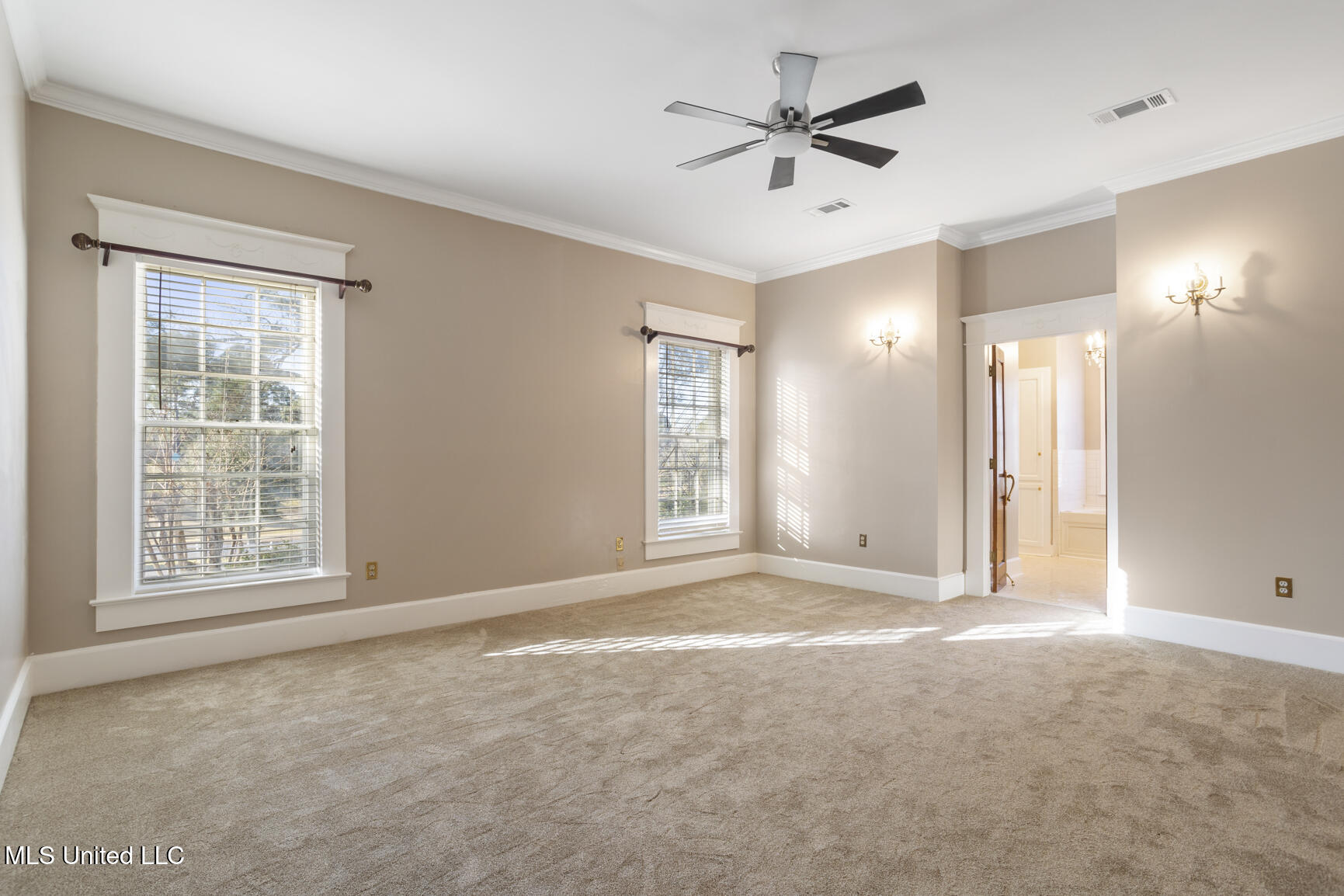 8 Twelve Oaks Place Property Photo 31