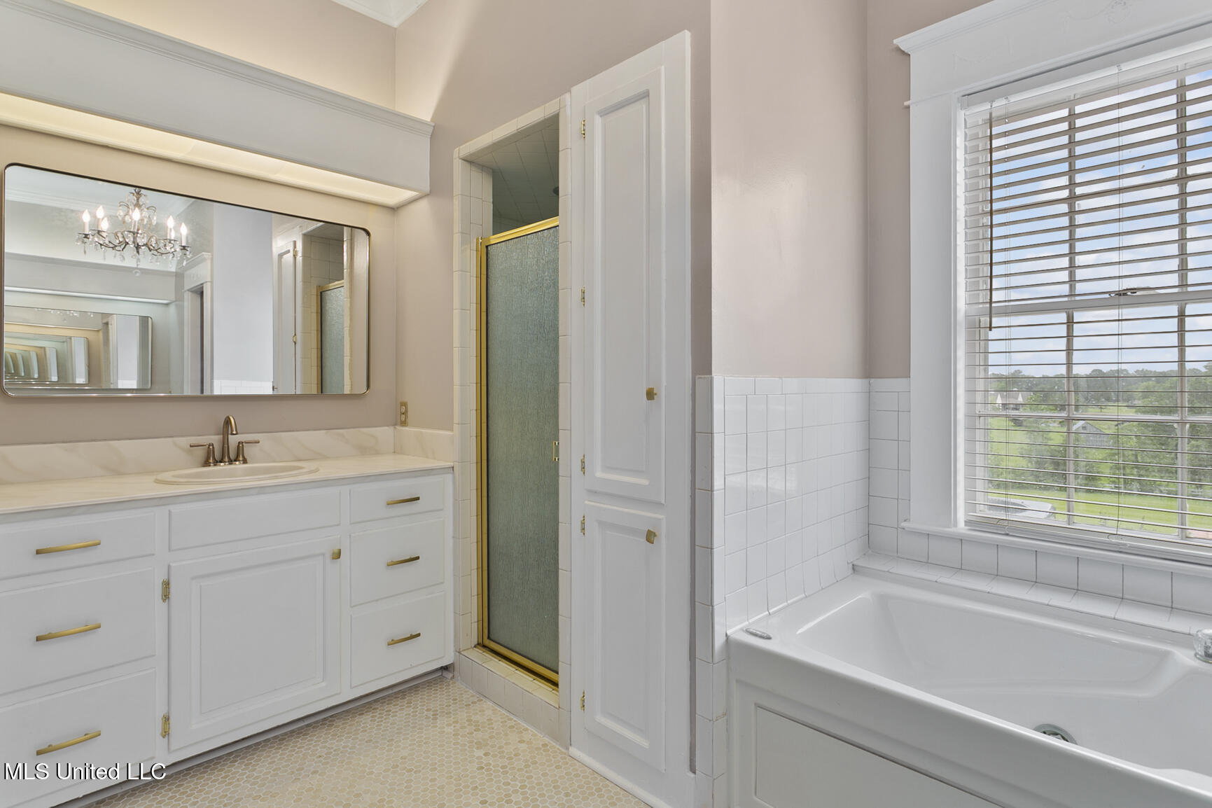 8 Twelve Oaks Place Property Photo 35