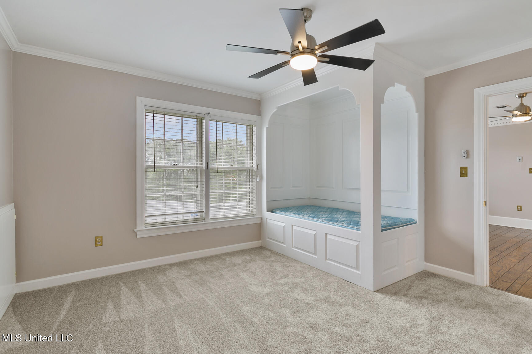 8 Twelve Oaks Place Property Photo 36