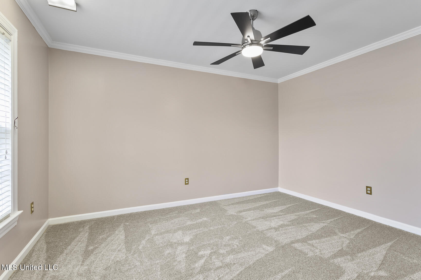 8 Twelve Oaks Place Property Photo 41