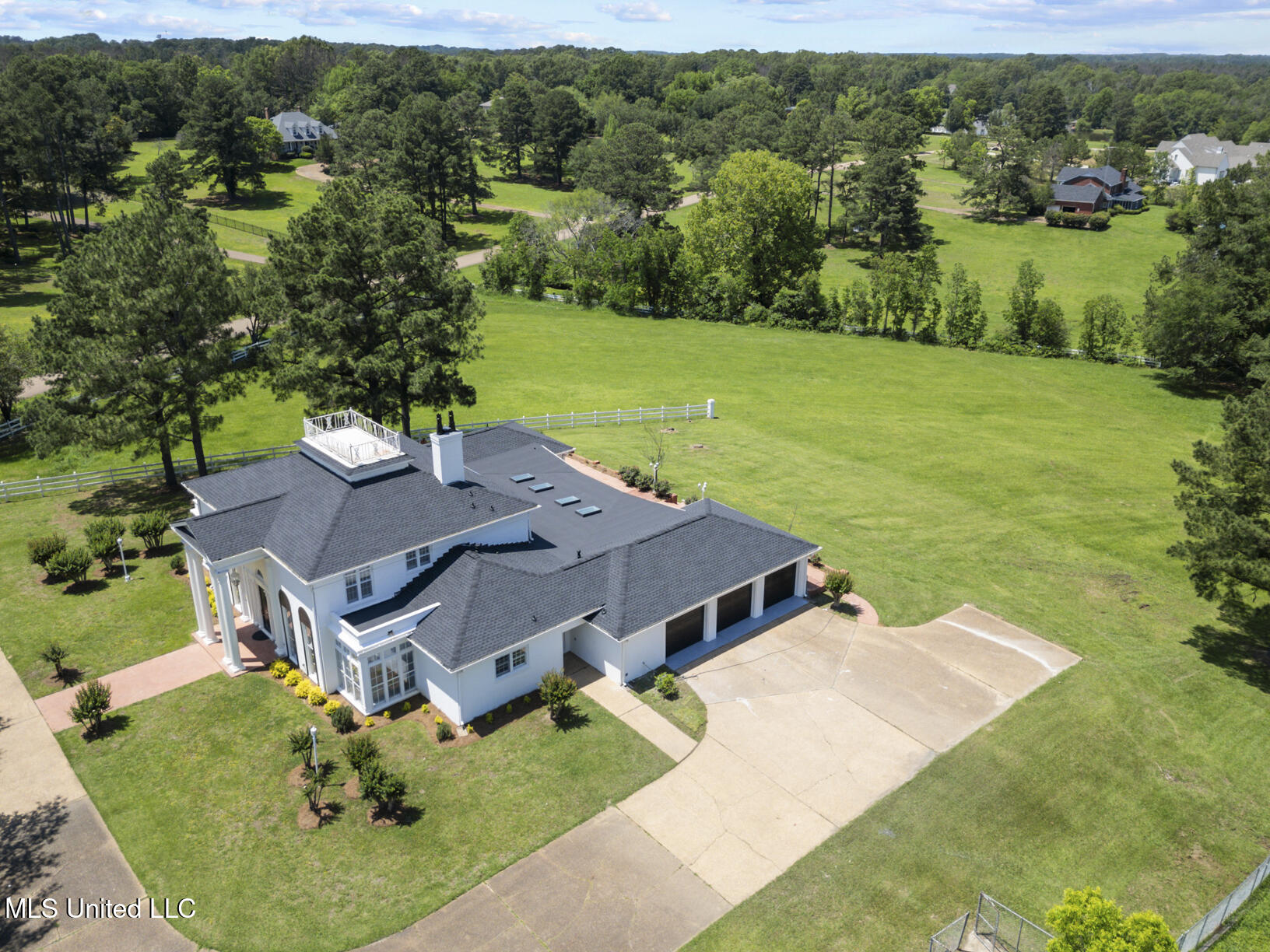 8 Twelve Oaks Place Property Photo 65