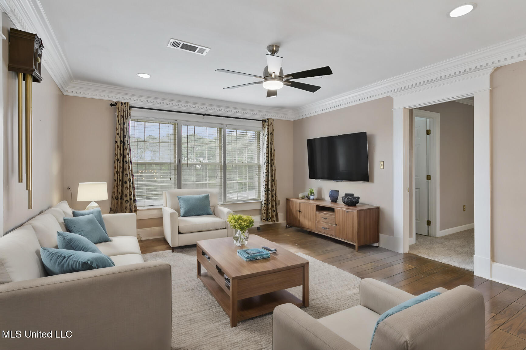 8 Twelve Oaks Place Property Photo 72