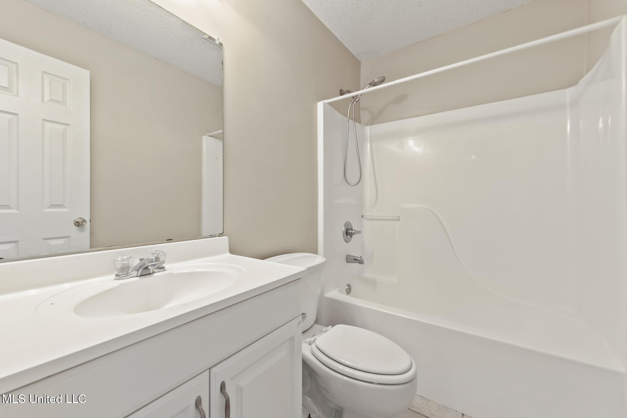 10538 Shore Cove Property Photo 19