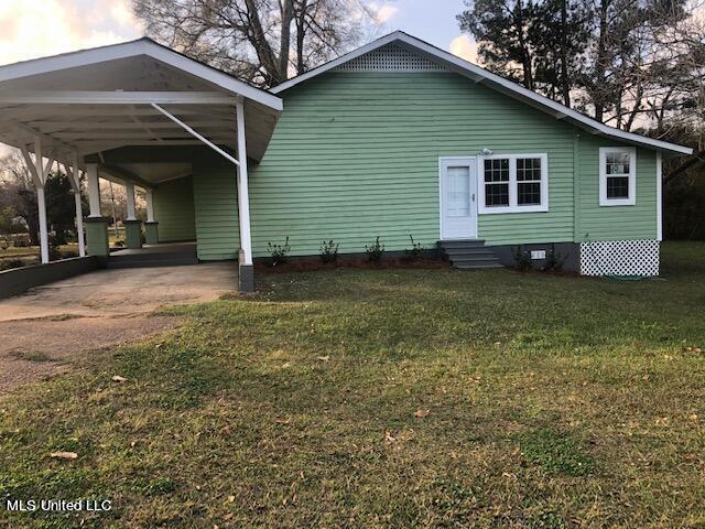 534 Simpson Highway 149 Property Photo 6