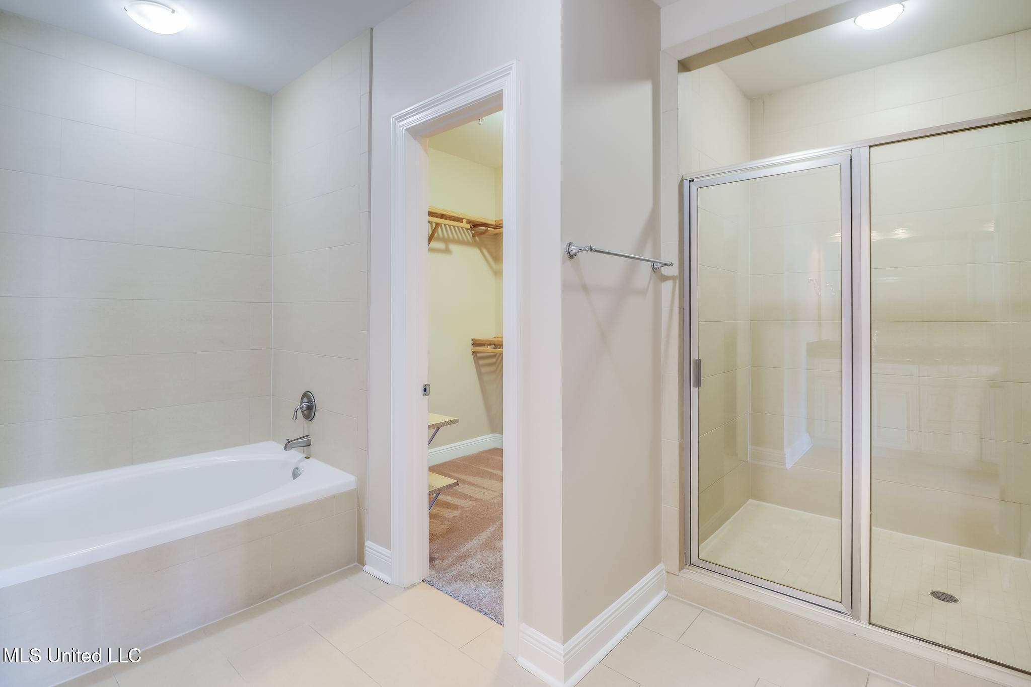 630 Bay Cove Drive Property Photo 19