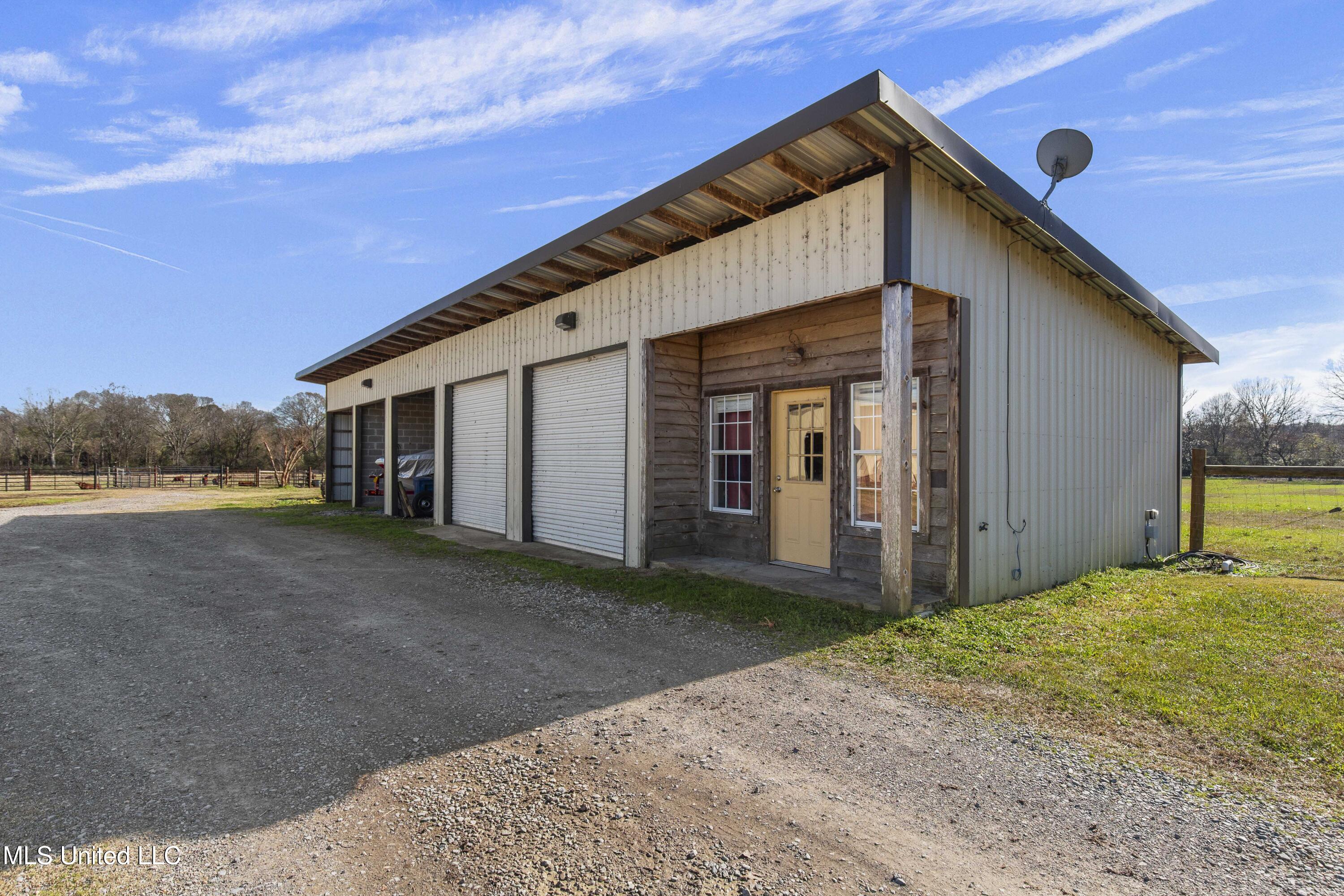 1020 Jack Johnson Road Property Photo 14