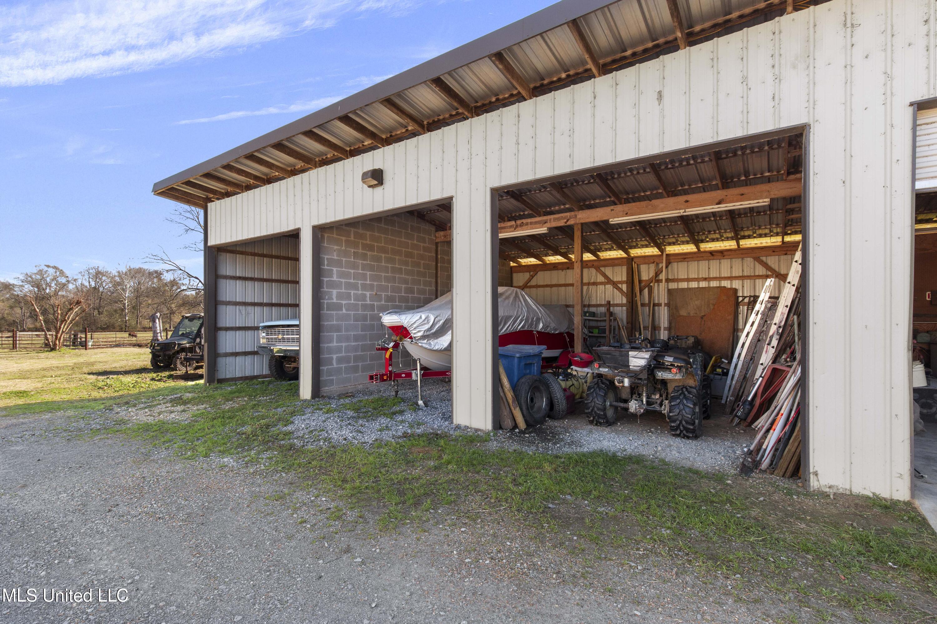 1020 Jack Johnson Road Property Photo 15