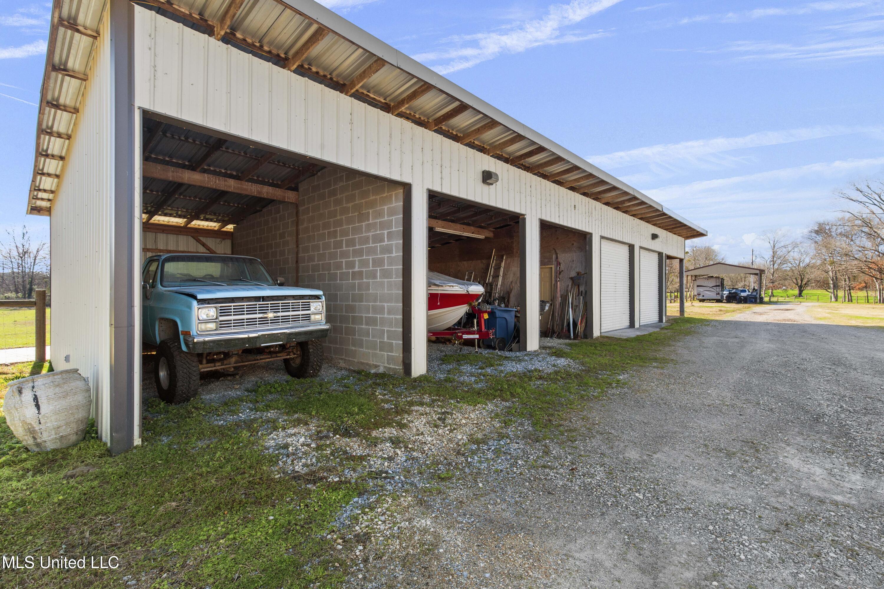 1020 Jack Johnson Road Property Photo 16