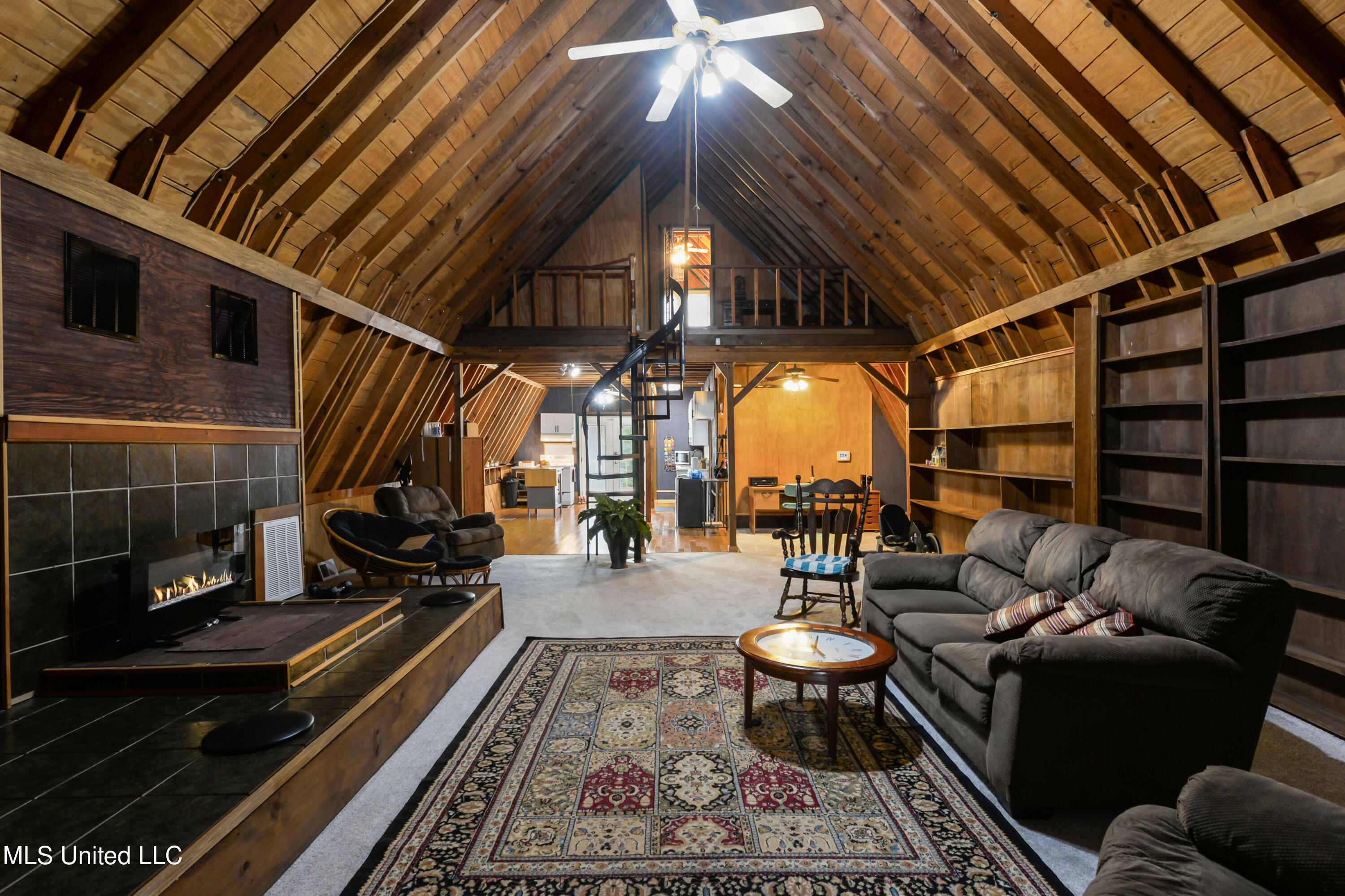 25541 Broadridge Drive Property Photo 8