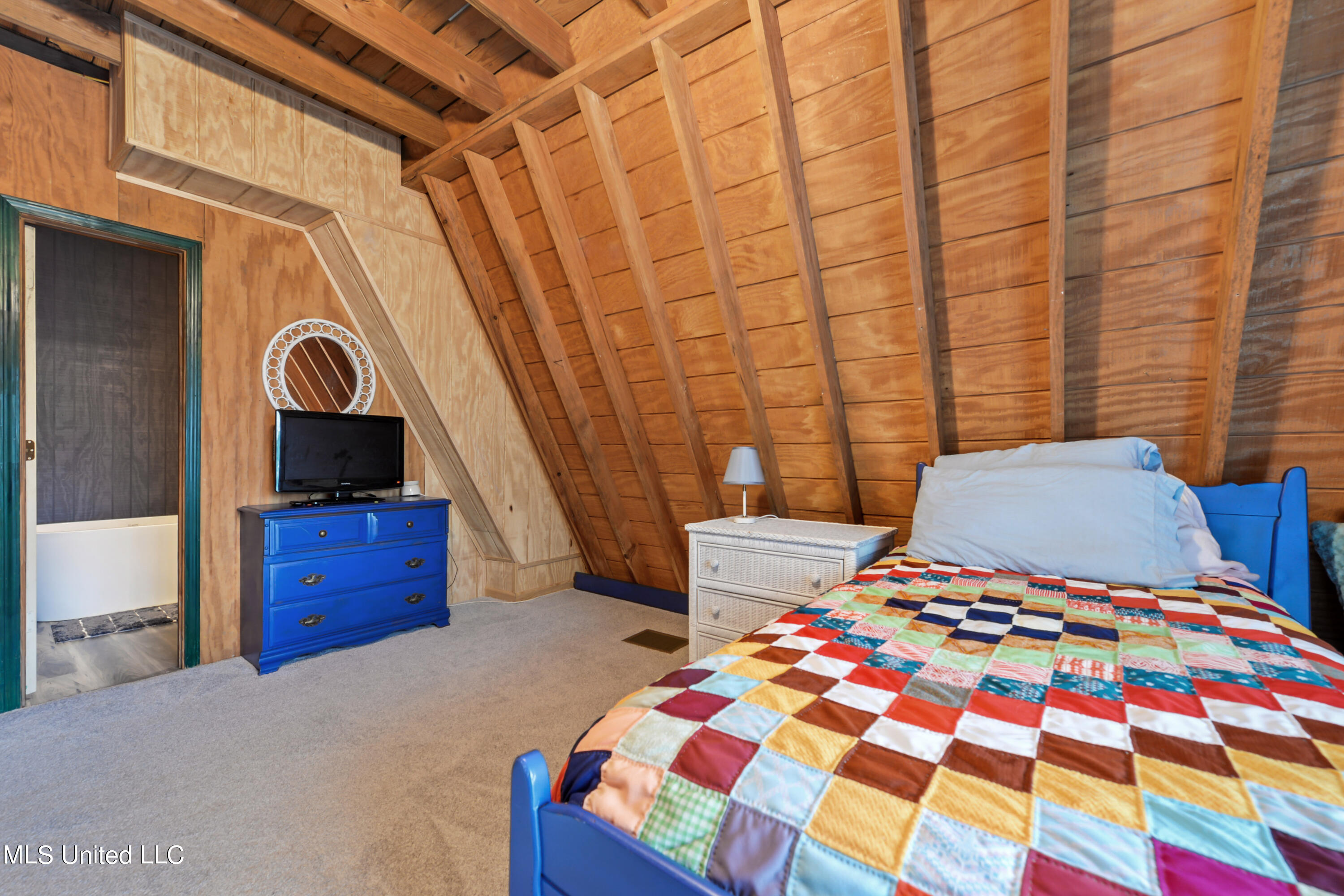 25541 Broadridge Drive Property Photo 16