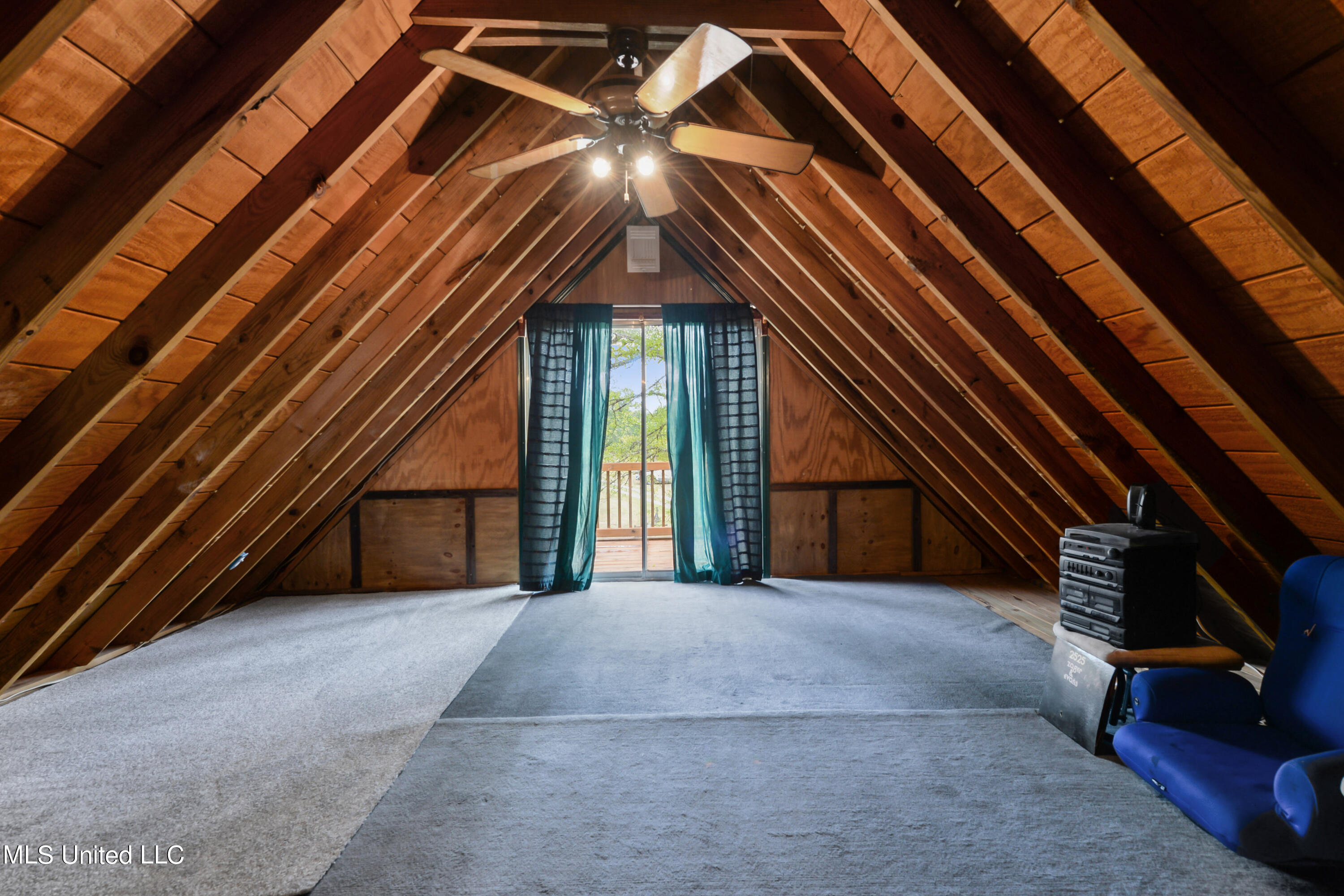 25541 Broadridge Drive Property Photo 20