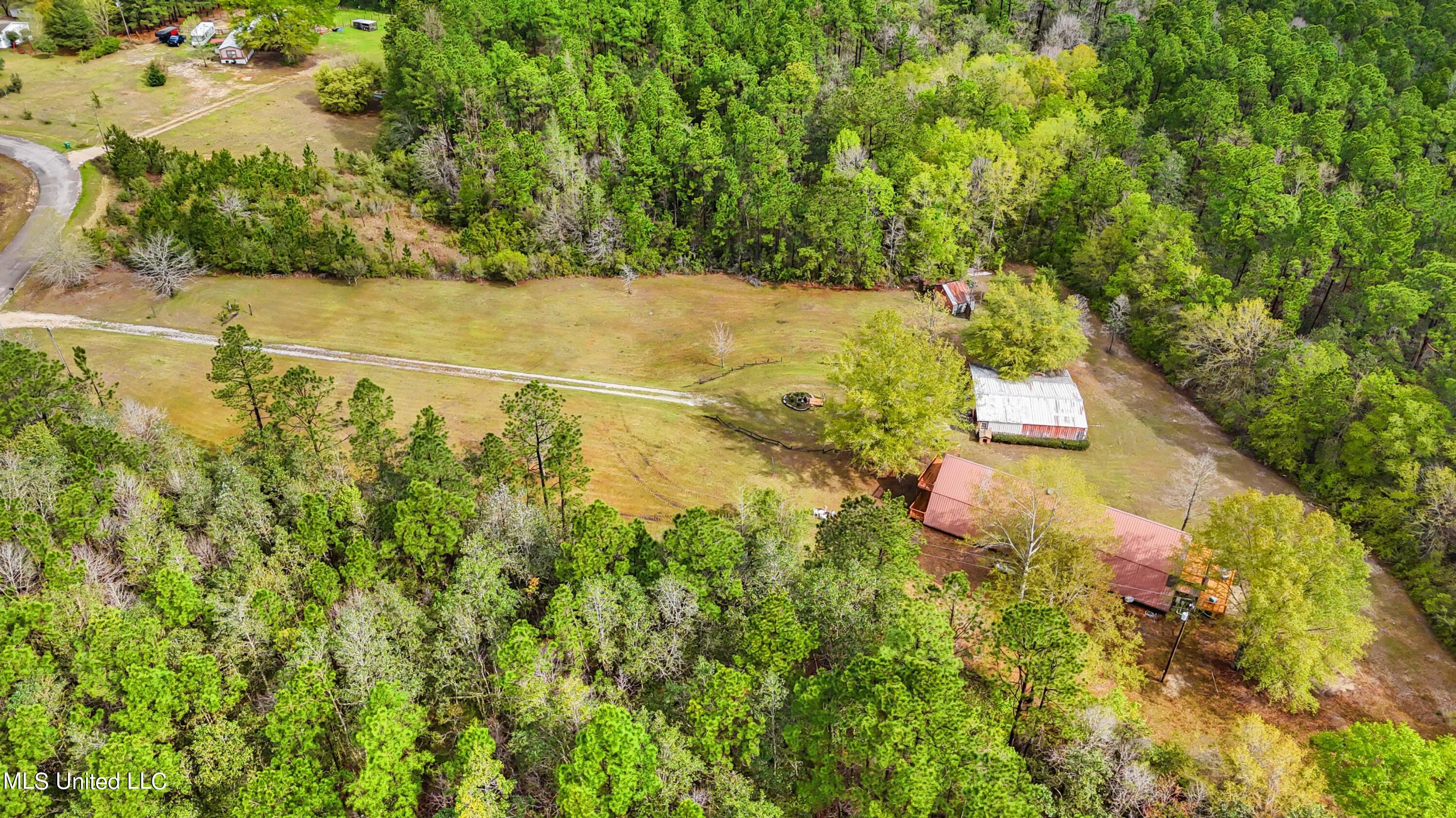 25541 Broadridge Drive Property Photo 33