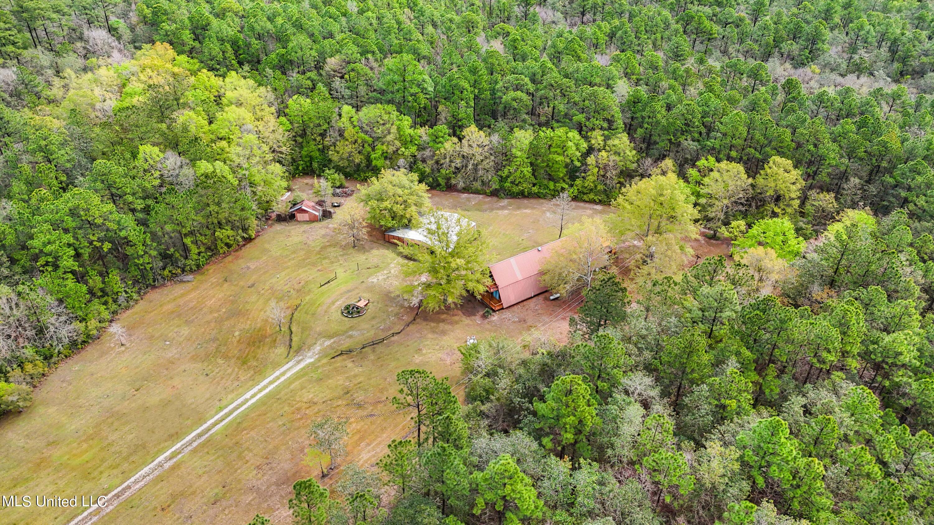 25541 Broadridge Drive Property Photo 34