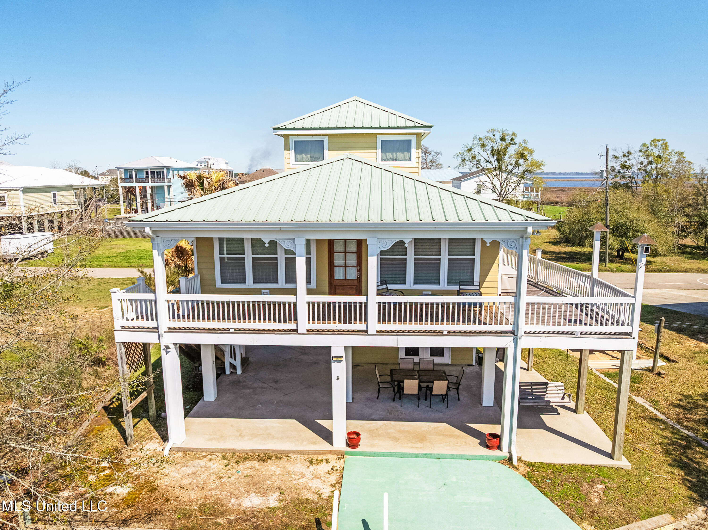 143 Helen Drive Property Photo 1